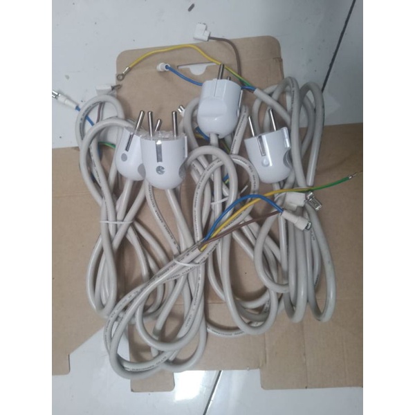 kabel power | kabel colokan | colokan listrik