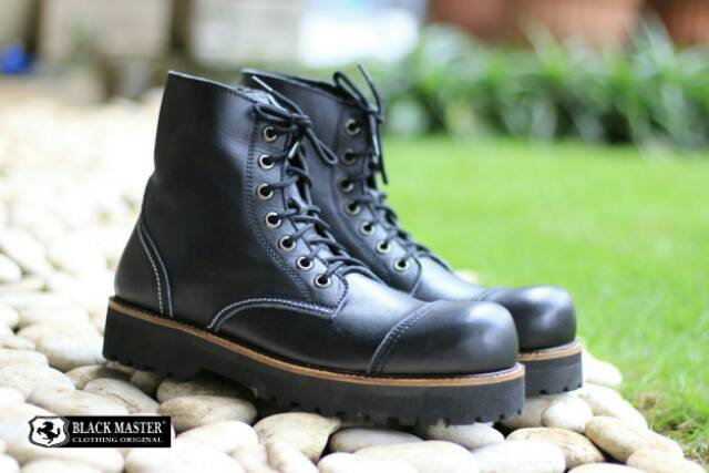 Sepatu Boots Safety Pria Black Master kulit Casual Kerja Touring Biker Formal Pria Underground