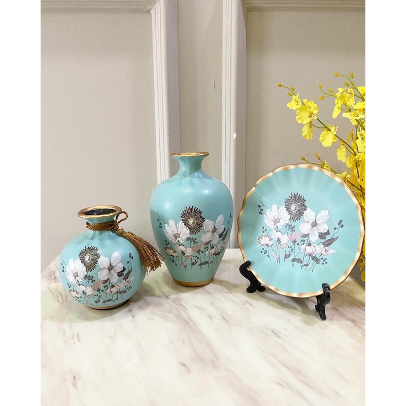 Vas Bunga / Vas Keramik / Perhiasan Rumah /  Pot Keramik / benjana