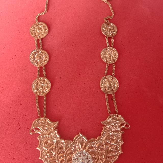 Kalung rose gold