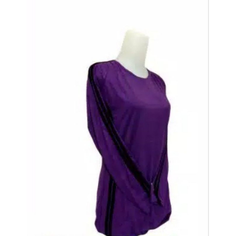 kaos atasan senam wanita lengan panjang-ungu lis hitam