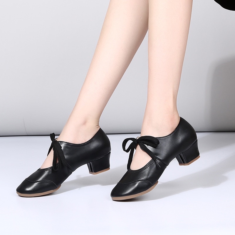 OLA - Sepatu Dansa Latin/ Line Dance Pita Tali Heels