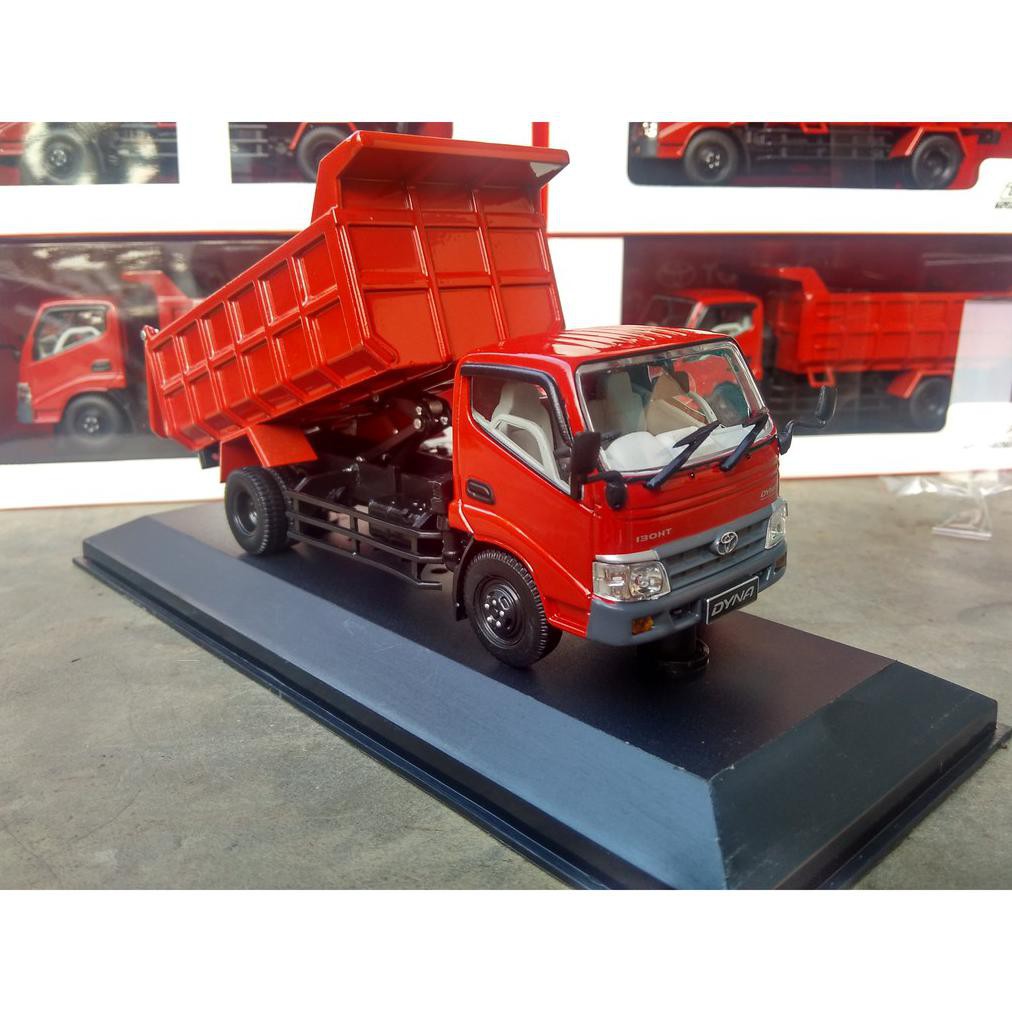 Hot List Miniatur Truk Dyna Diecast Toyota Dyna 130Ht Dump Truck Replika Koleksi Pajangan Harga