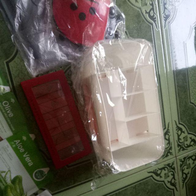 Rak Kotak Meja Rak Organizer Kosmetik