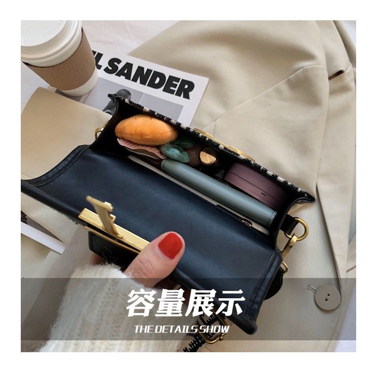 201593 Tas Selempang Wanita Import Slingbag Cewek Impor (1 KG MUAT 2) LT2066 BQ3434 CR7769 GT1914 JTF9937 EL5592 DJ1152