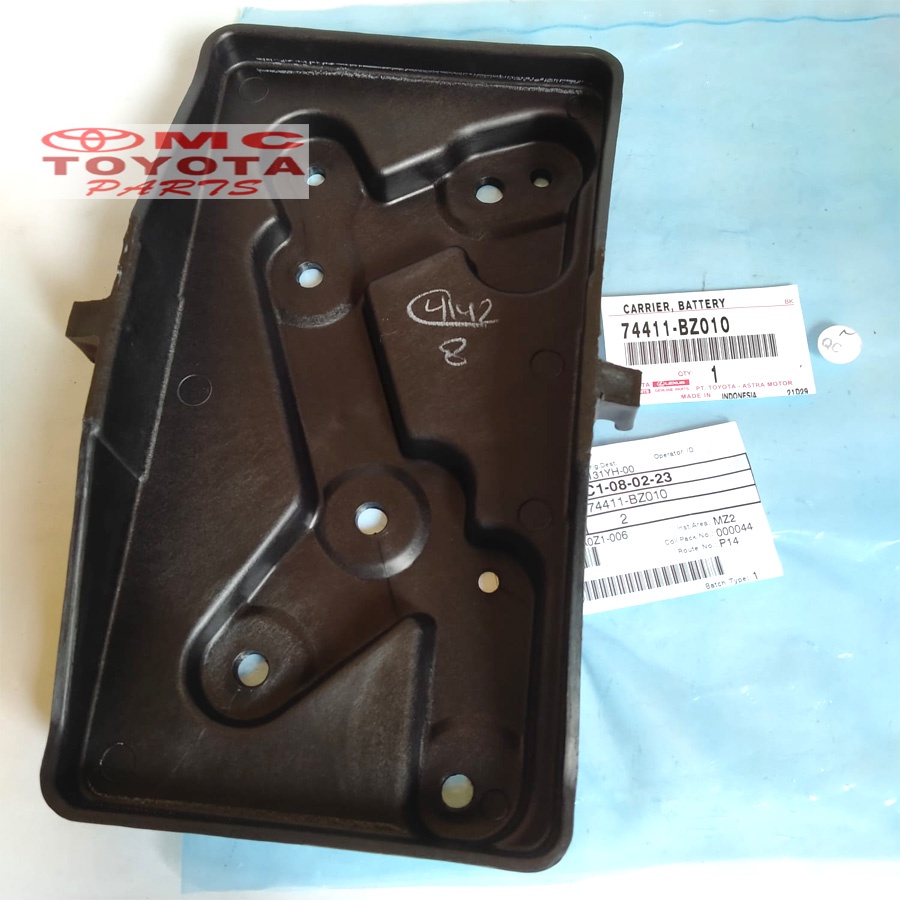 Tatakan Aki / Carrier Battery Avanza Xenia Rush Terios 74411-BZ010