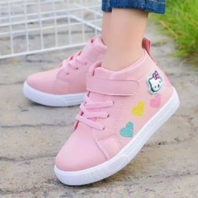 sepatu sneakers boots anak Kitty love 4 hati