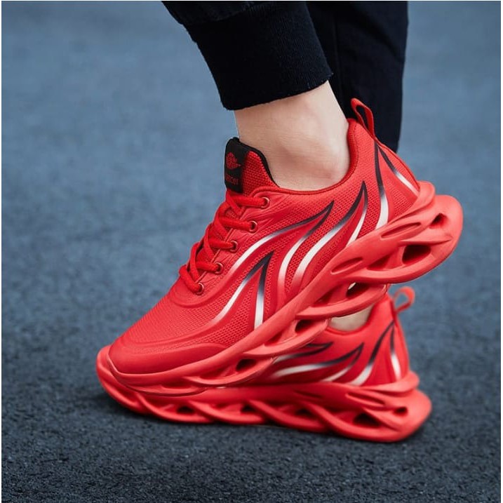 Sepatu Sneaker YZ Api Terbaru