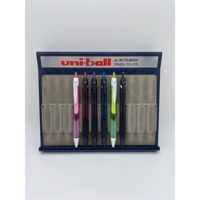 

TULIS-ALAT- BALLPOINT UNI JETSTREAM GEL 0.5/0.7 - BLACK 0.7 -ALAT-TULIS.
