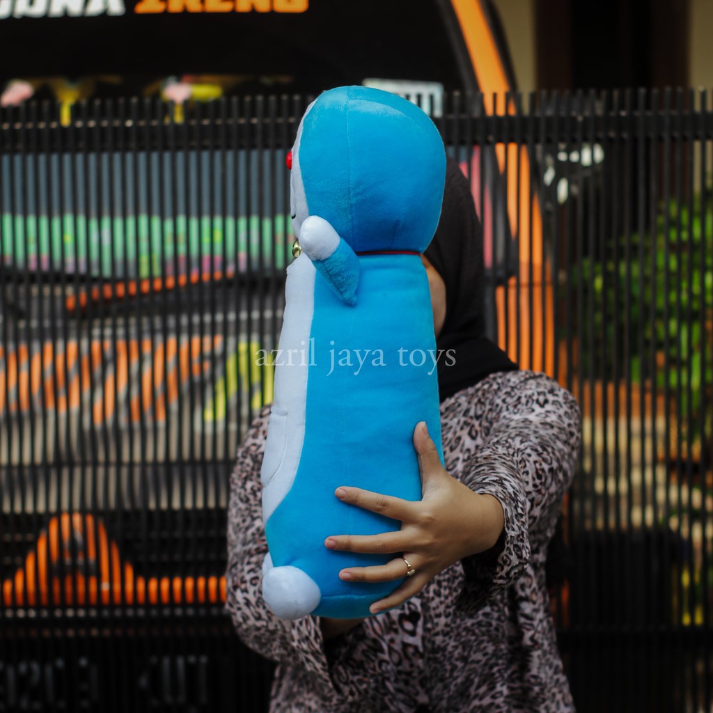 Boneka Guling Krakter Doraemon XL 50 Cm