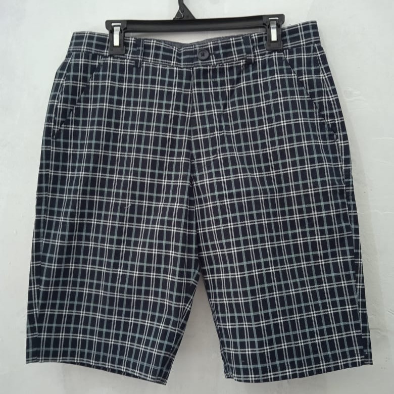 CELANA PENDEK LR2 BERMUDA
