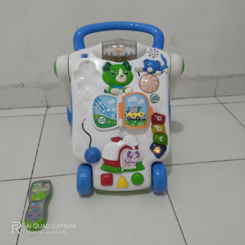 Preloved pushwalker Leapfrog (mainan edukasi)