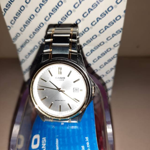 Preloved Jam tangan casio