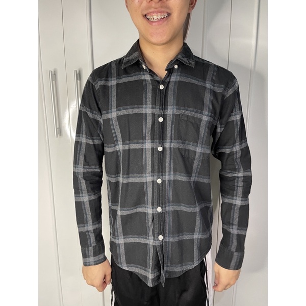 kemeja panjang kotak kotak erigo