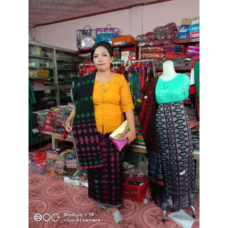 SONGKET TARUTUNG PUCCA SIBOLANG MANDAR LIMITED EDITION UNGU EMAS BAWAHAN KEBAYA ADAT BATAK CEWEK