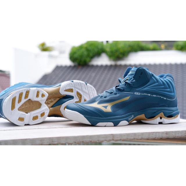 TERMURAH SEPATU MIZUNO WLZ Z6 TOSCA GOLD MID LOW SPORT VOLI BADMINTON PRIA WANITA OLAHRAGA TERBATU P
