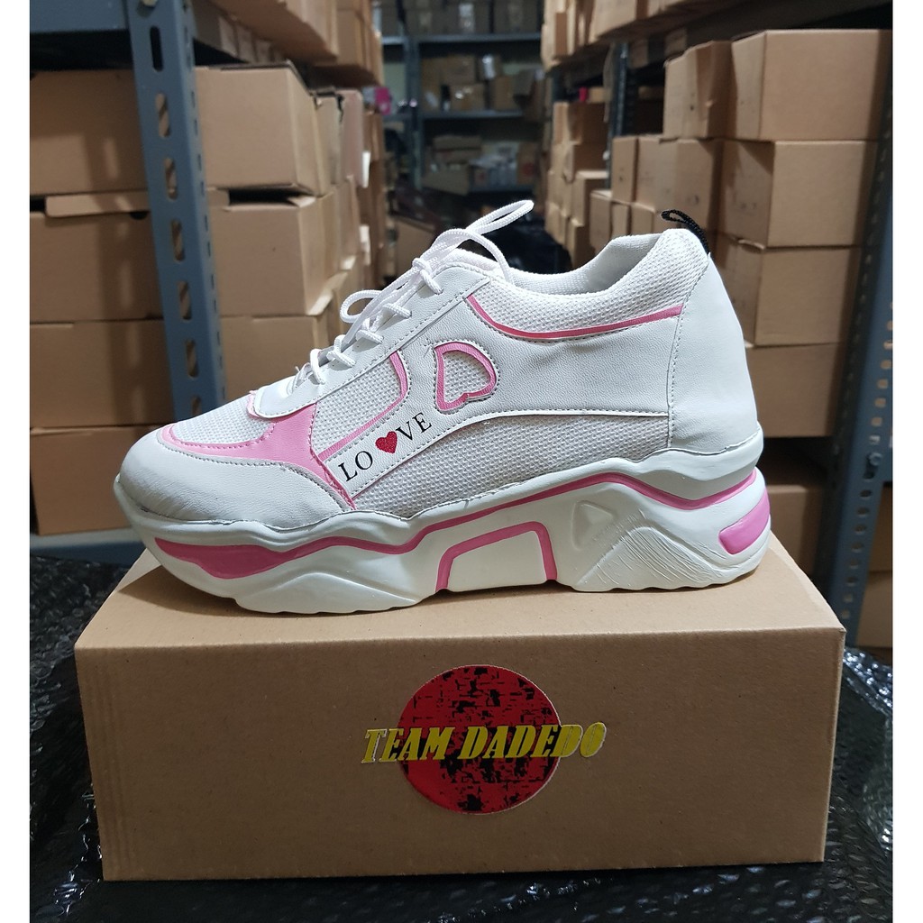 Sepatu Wanita Sneakers Semi Boots Love Terbaru Berkualitas-3