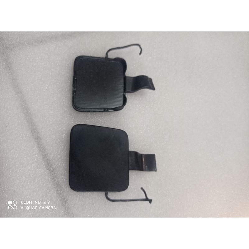 Tutup towing belakang mobil HONDA BRIO SATYA