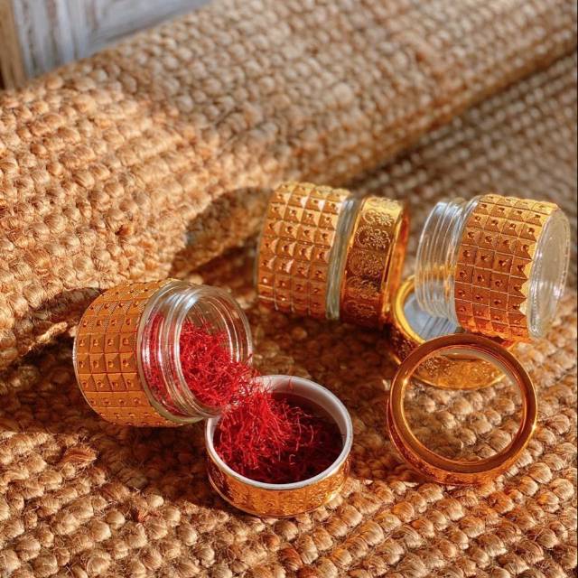 (Surabaya) Saffron Super Negin Import Dubai 1 gram by Luino dan Jar Cantik Motif Emas