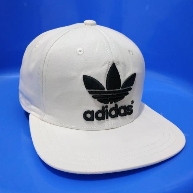 topi snapback adidas original