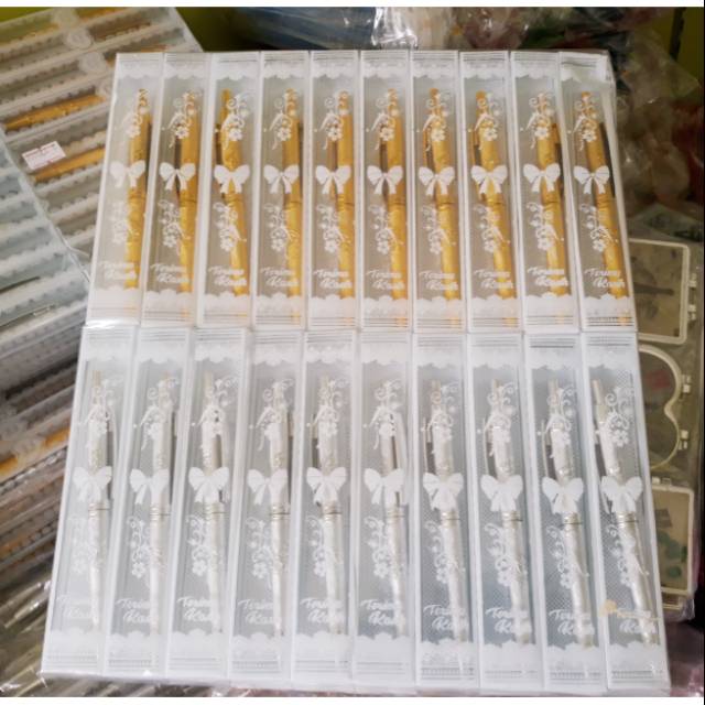 

PULPEN SILVER GOLD KEMASAN MIKA 50 pcs