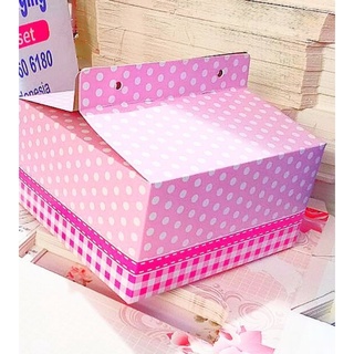 

Box mangkok twotone 15x15x8 Polkadot Pink 310 Gram