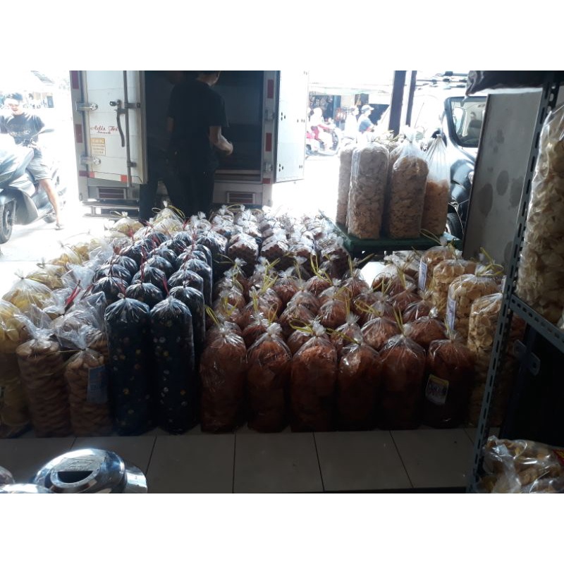 KRUPUK RAMBAK KOTAK 250gr / SNACK KILOAN MURAH