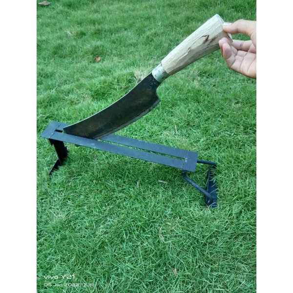 PENCACAH RUMPUT MANUAL / ALAT BANTU RAJANG RUMPUT GEDEBOG PISANG JERAMI / ALAT BANTU CACAH RUMPUT