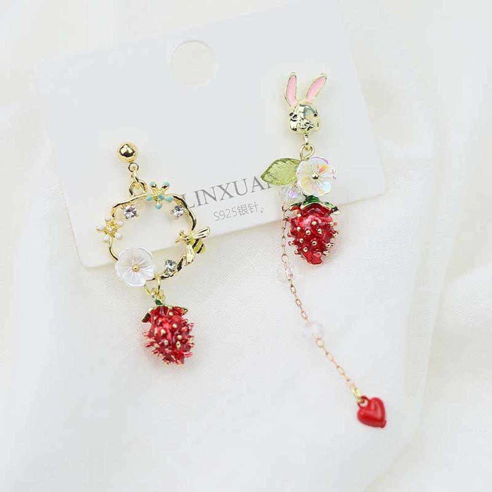 Mxbeauty Anting Menjuntai Wanita Trendi Vintage Asimetris Strawberry Rabbit Drop Earrings