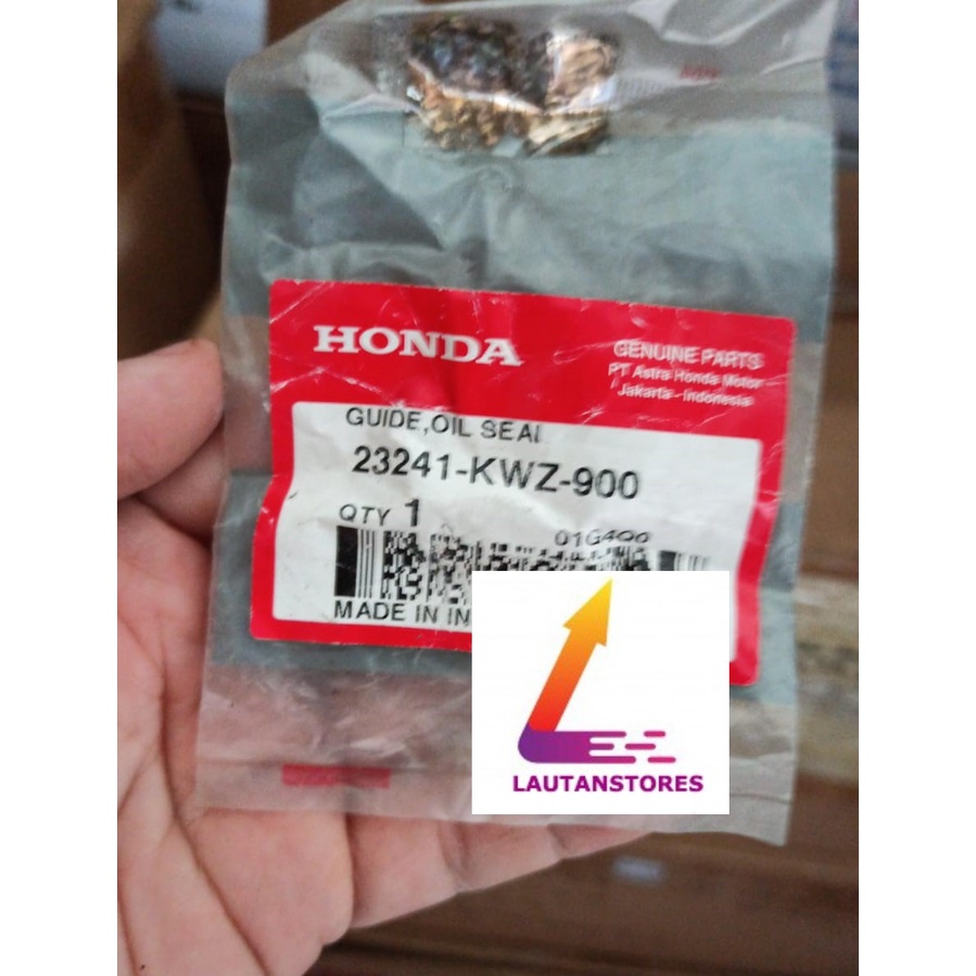 23241-KWZ-900 GUIDE OIL SEAL REVO AT