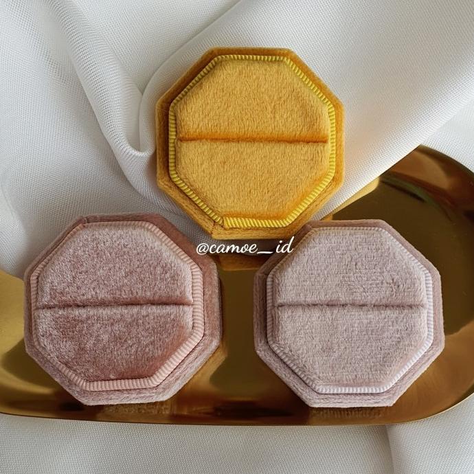 

AKSESORIS PERNIKAHAN CAMOE - VELVET LUXURY PROPOSAL WEDDING RING BOX / KOTAK DISPLAY CINCIN PERLENGKAPAN PESTA CRAFT