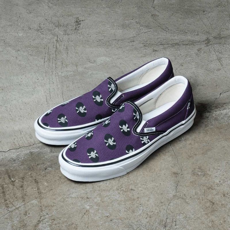 VANS VAULT X WACKO MARIA OG CLASSIC SLIP-ON LX "PURPLE RECORDS" (RESMI PT.NAVYA INDONESIA)