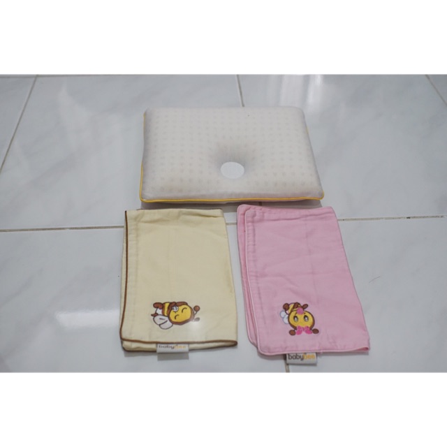 preloved babybee newborn pillow