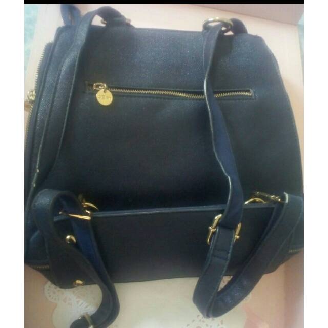 #PrelovedGosh#Tas Ransel90%Goodcondition#hanya pinggiran tali ransel yg lecet/mengelupas.