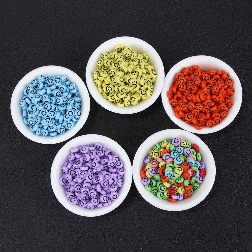 Preva 100 Pcs Spacer Beads Art Kerajinan Tangan Handmade DIY Kalung Scrapbook Wajah Tersenyum Polymer Clay