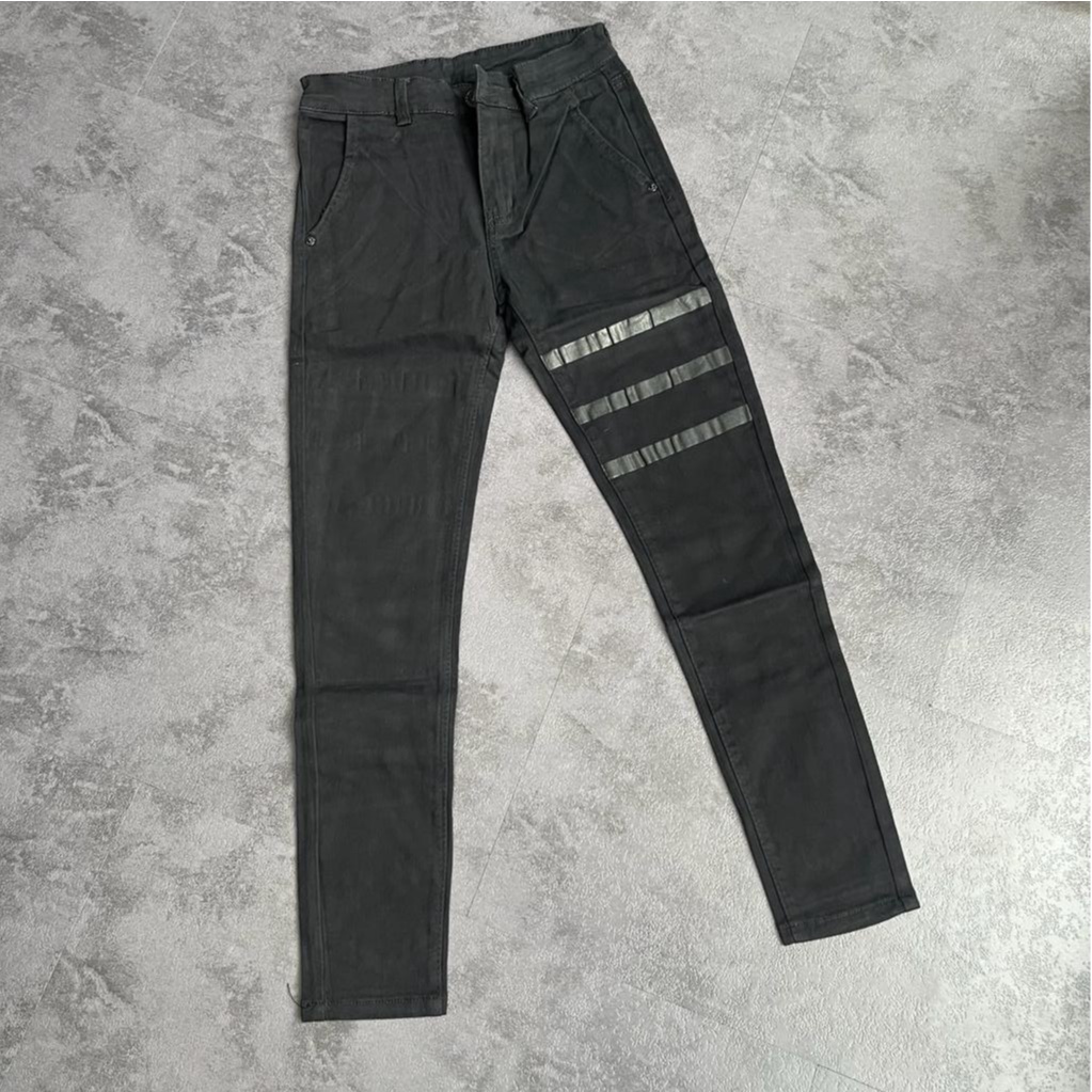 JEANS 11 - HIGHWAIST JEANS WANITA - HW RIPPED JEANS WANITA - CELANA JEANS WANITA - CELANA HIGHWAIST 