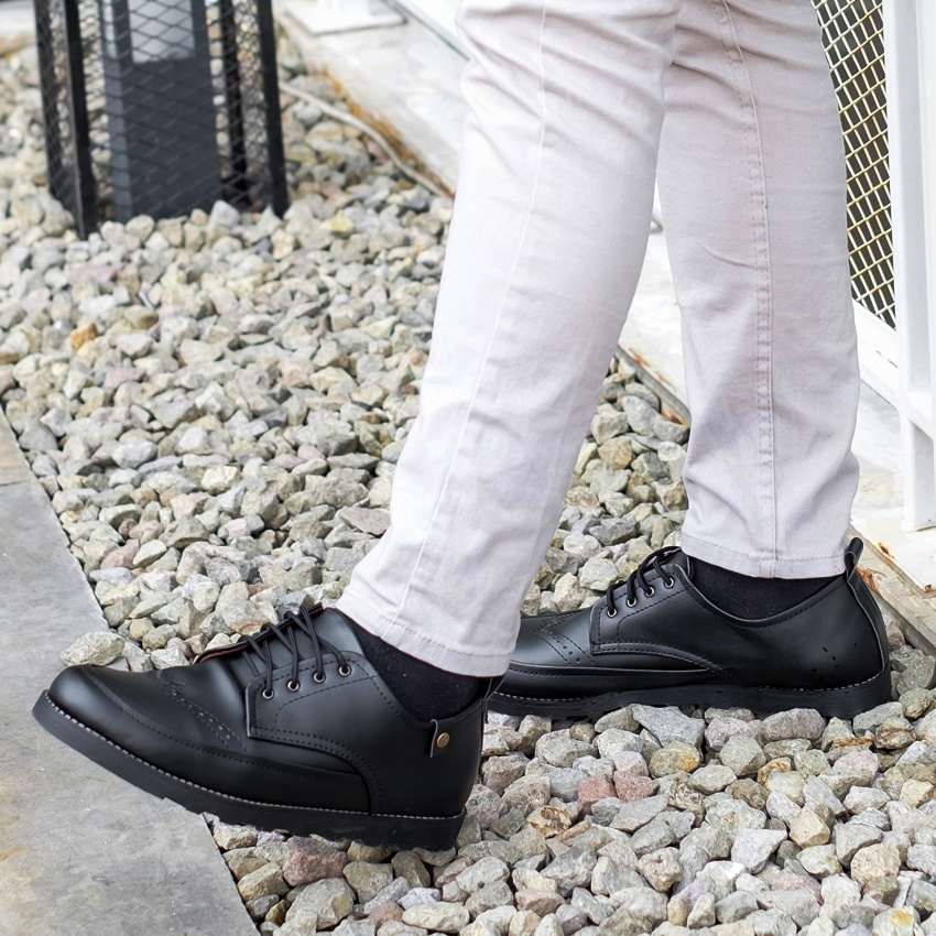 DAXON BLACK ORIGINAL x LVNATICA Sepatu Formal Hitam Tali Pria Pantofel Kerja Kantor Dinas Resmi Guru Kantoran Pesta Undangan Kondangan Wedding Kuliah Casual Low Derby Oxford Semi Kulit Premium Footwear Big Size Jumbo Ukuran Besar 44 45 Keren Terbaru