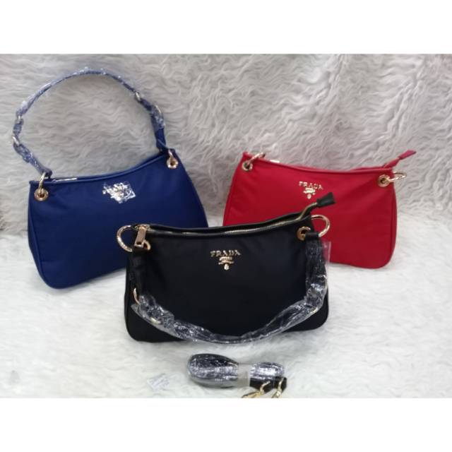 Tas selempang wanita fashion prada tas import