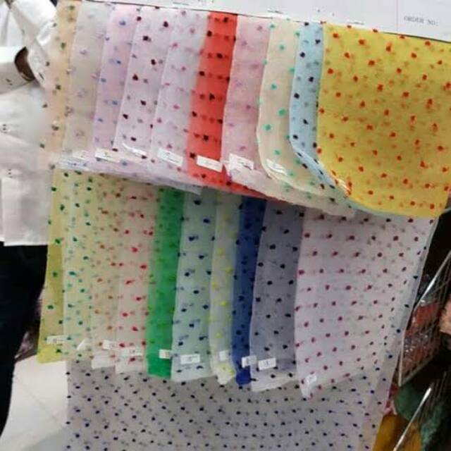 Organza dot dua warna