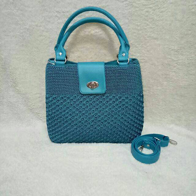 Tas Rajut Webe Tutup Lidah Biru Tosca