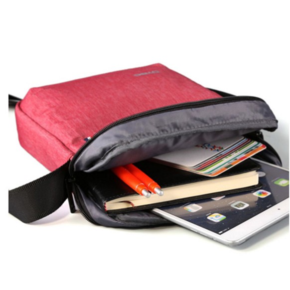DTBG Cross Body Shoulder Bag D8124W 10.1 Inch Red