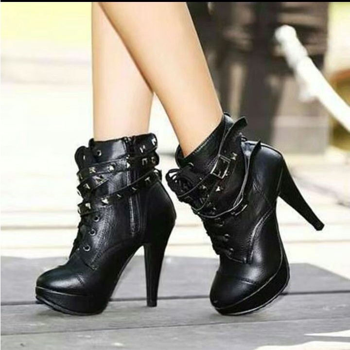 R2 High Heels Boots Anamy