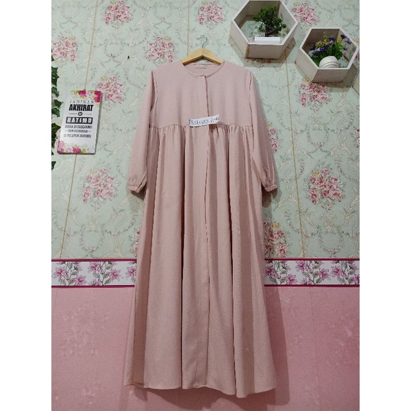 Gamis preloved D'Zhira Hijab dress Tory Burch second pl muslimah syar'i Maxy
