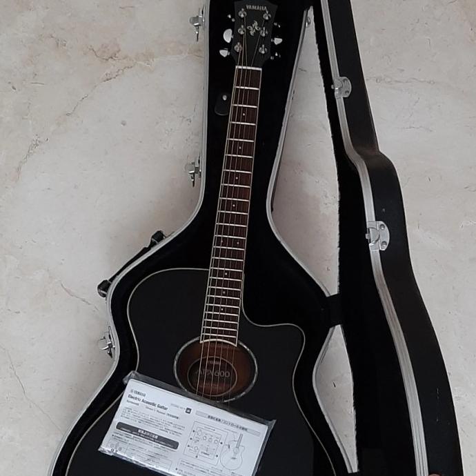 GITAR AKUSTIK ELEKTRIK YAMAHA APX 600 + HARD CASE + BONUS CAPO TERLARIS1010