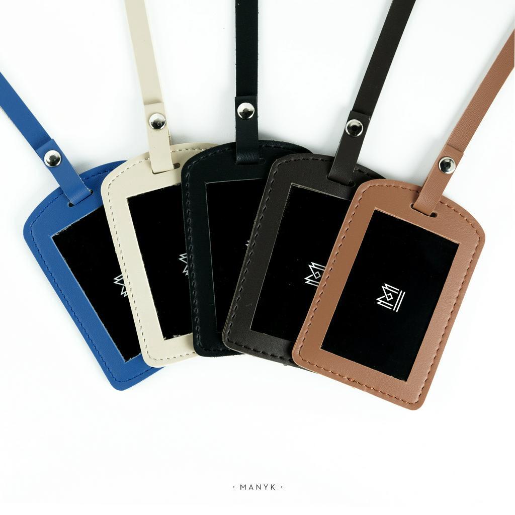 

Name tag // id card holder