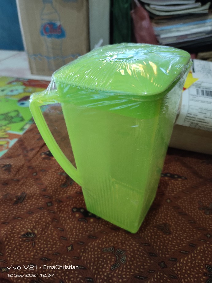 1pc Teko Mini Plastik 1.25 L/ Eskan Plastik/teko Air Minum/ Water Jug/ Teko Segi Aprikot S Lemony