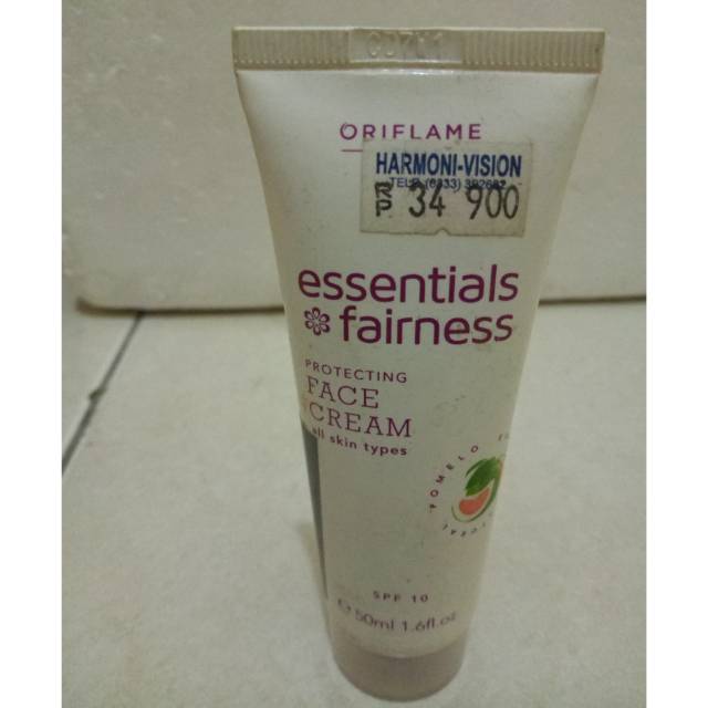(gratis)  Face cream essensial fairness cream oriflame