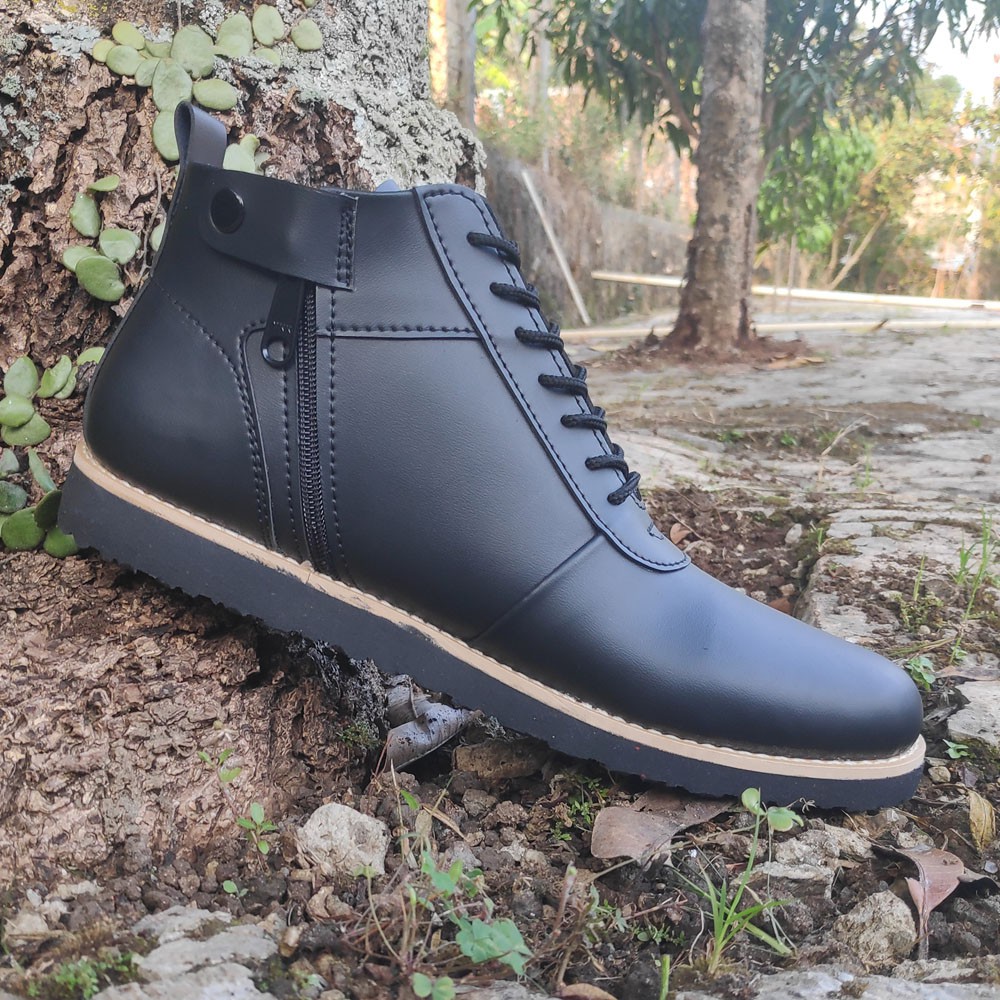 Sepatu Boots Pria Zerg Casual Resleting Semi Boot Sintetis oseng Hitam Ringan Formal Jalan