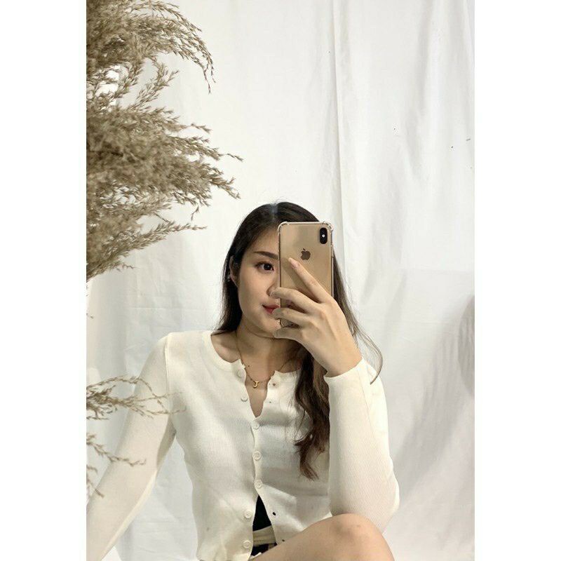 BAILEY CARDI RAJUT / ANGEL BOTON SKIRT / CARDIGAN CROP TOP