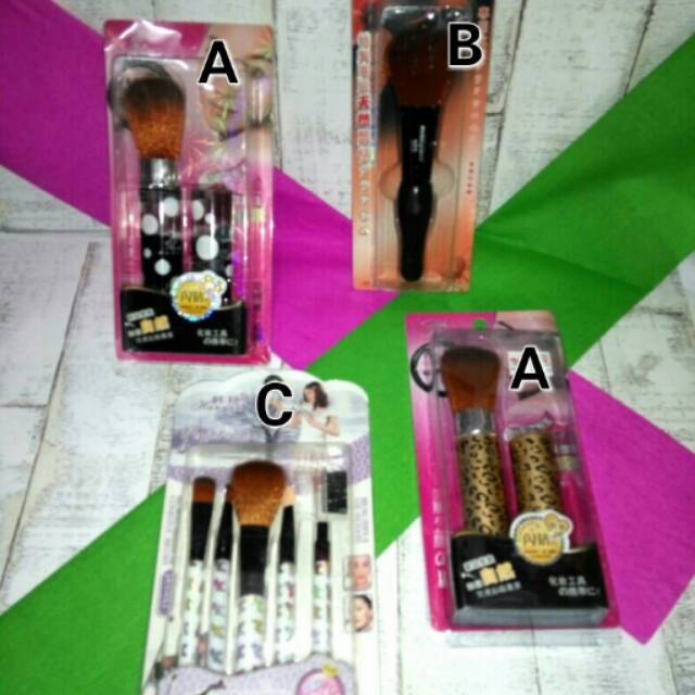 Kuas Make Up / Kuas Blush On / Kuas Set